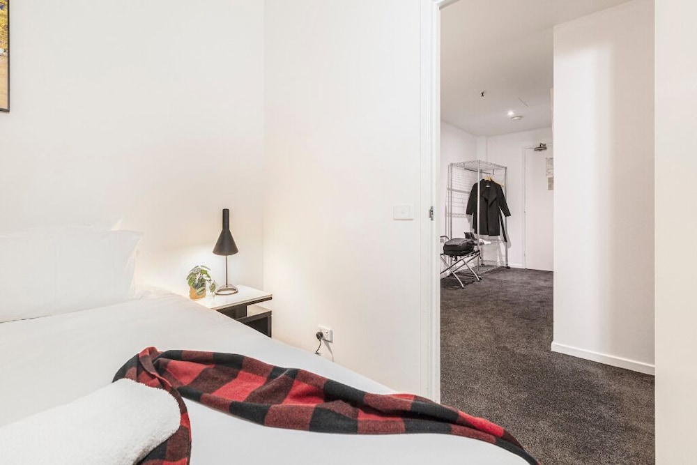Punthill Apartment Hotel - Manhattan Melbourne 38/62