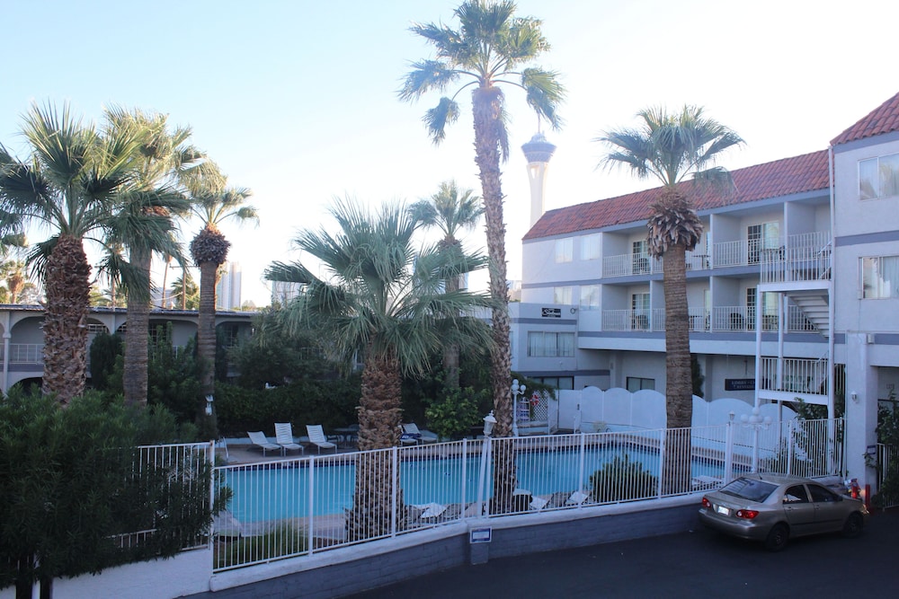 Shalimar Hotel of Las Vegas 5/67