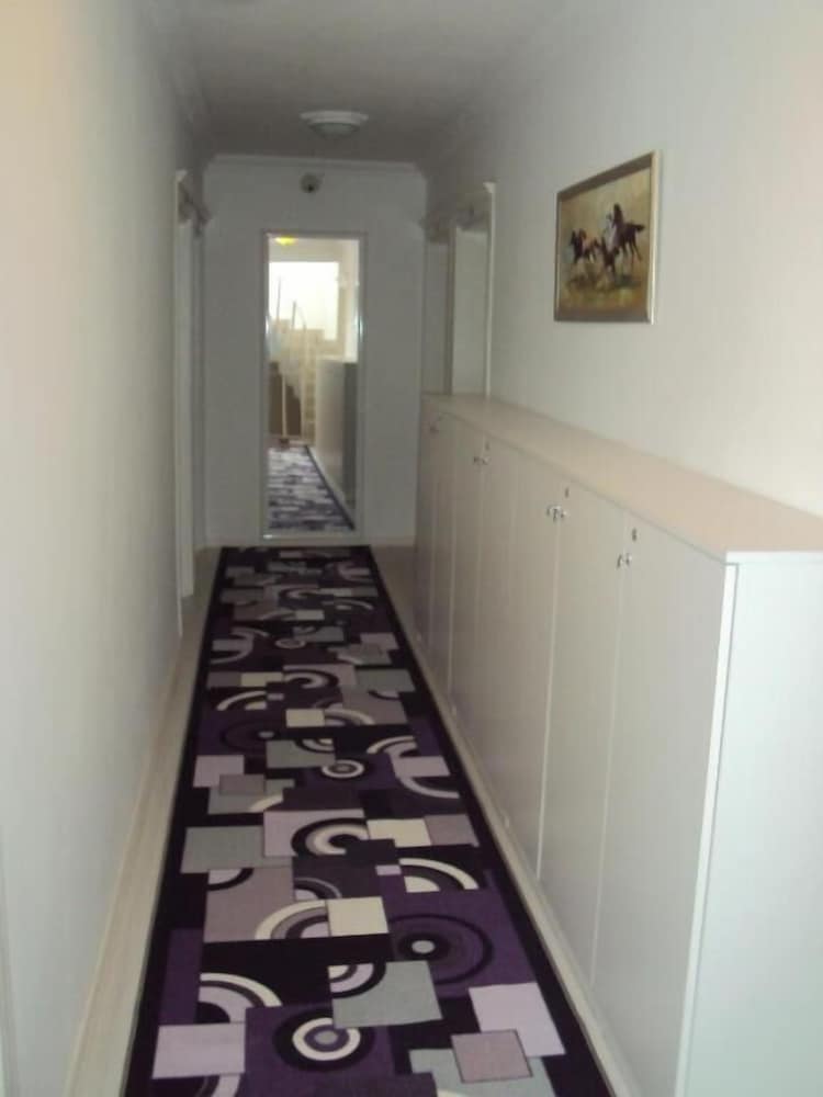 Teos Hotel 20/37