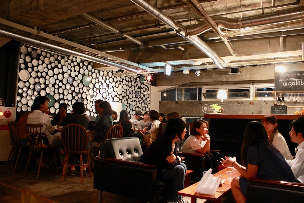 Hostel And Dining Tanga Table 35/57