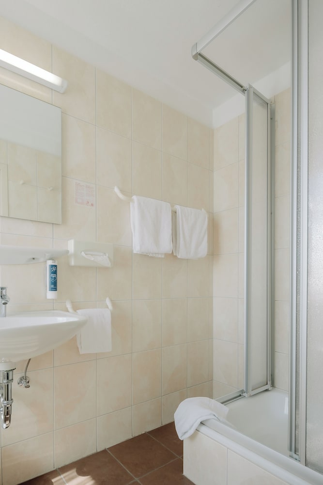 PARKHOTEL LINGEN AM MARKT 62/62