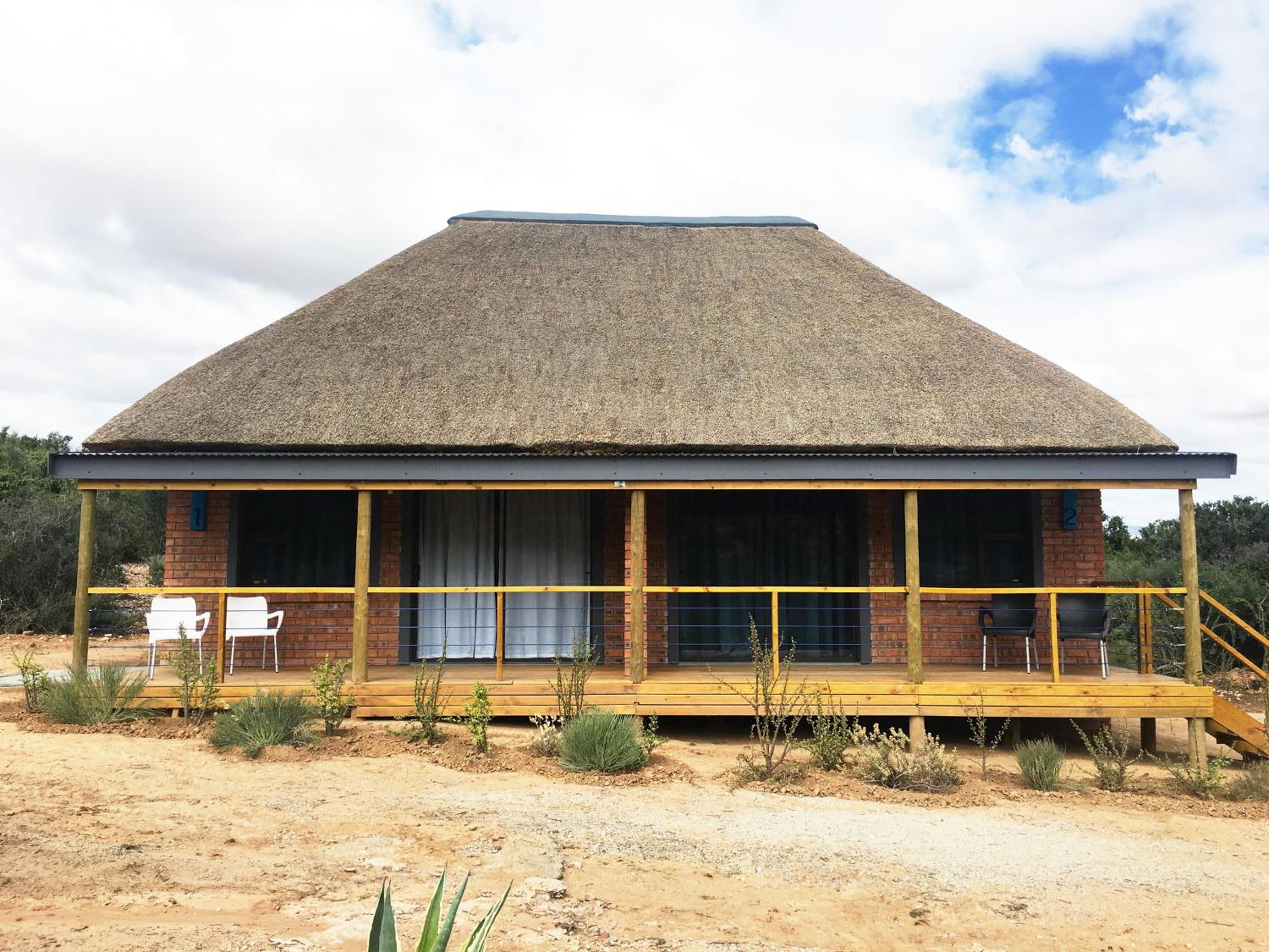 Klein Karoo Game Lodge 3/49