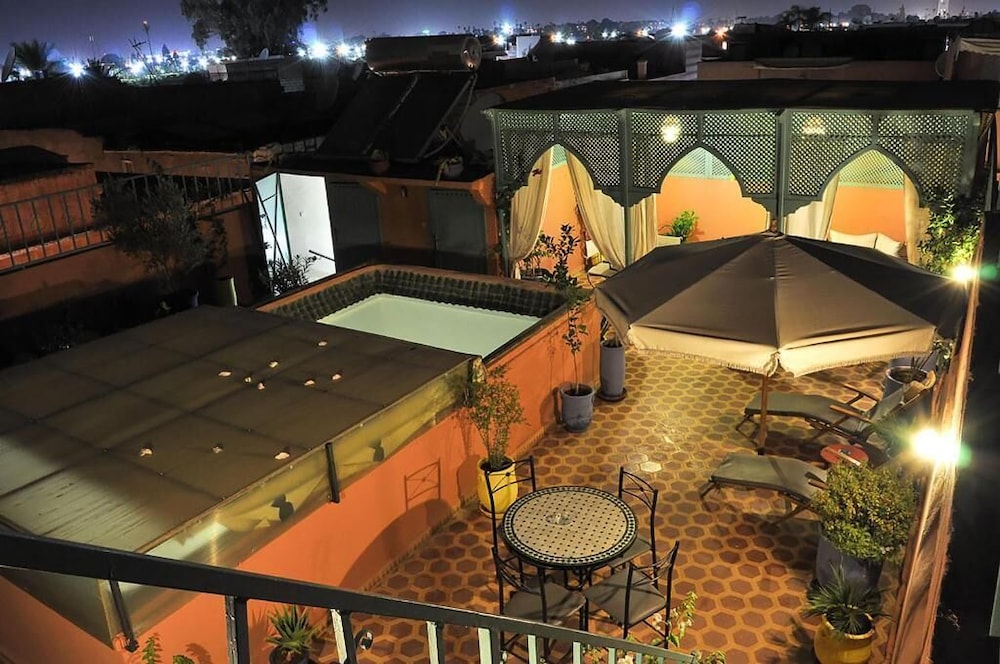 Riad Inaka 2/50