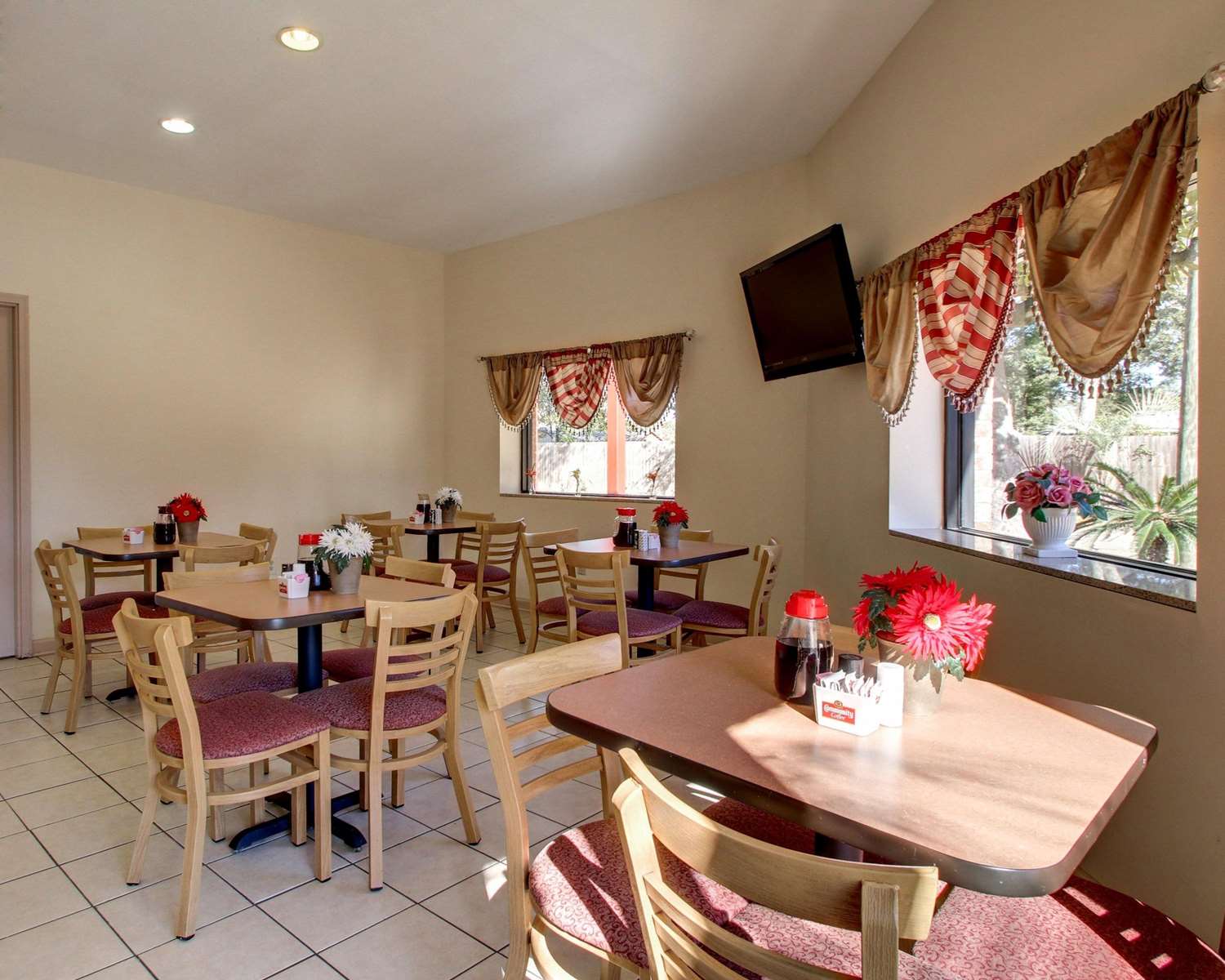 Twin Star Lodge Ex Econo Lodge Biloxi Beach North 26/33