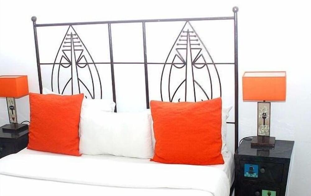 Hotel Illiyin 32/46
