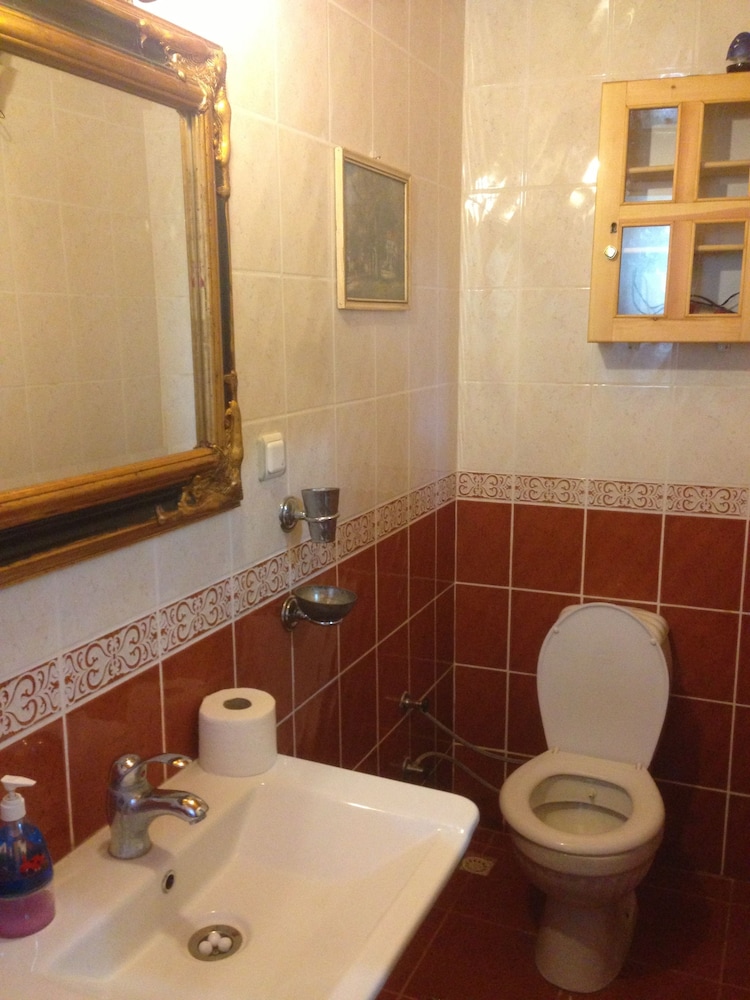 Cunda Zehra Teyzenin Evi 23/74