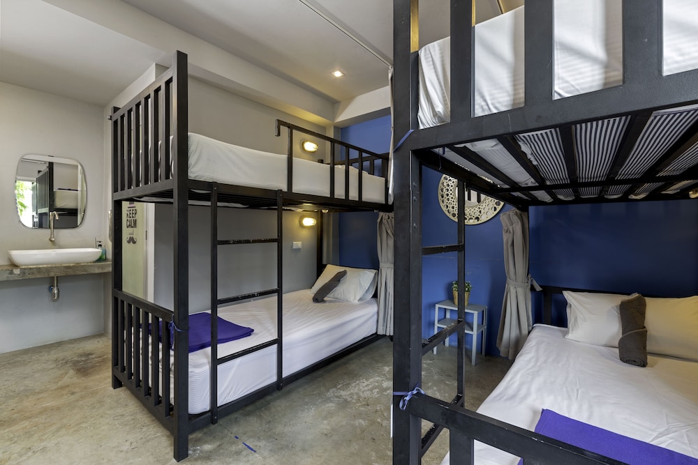 سكن مشترك مختلط بستة أسرّة، Hip Hostel 2/4