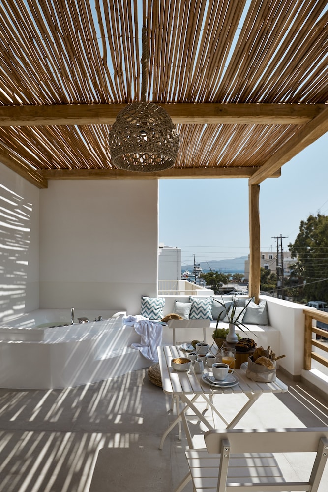 Arco Solium Suites 39/48