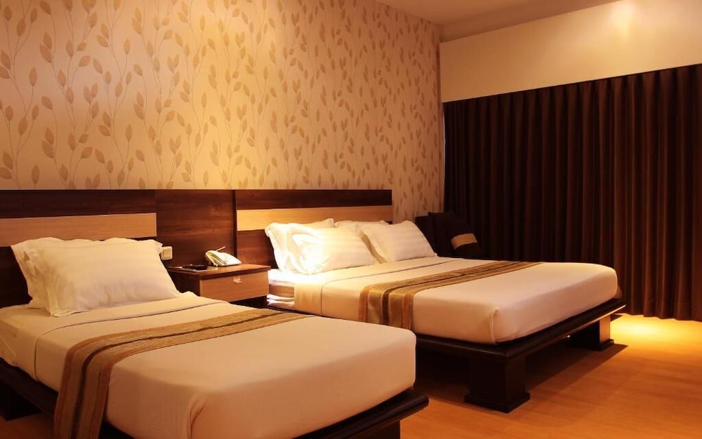 Kusuma Agrowisata Resort Convention Hotel 20/64