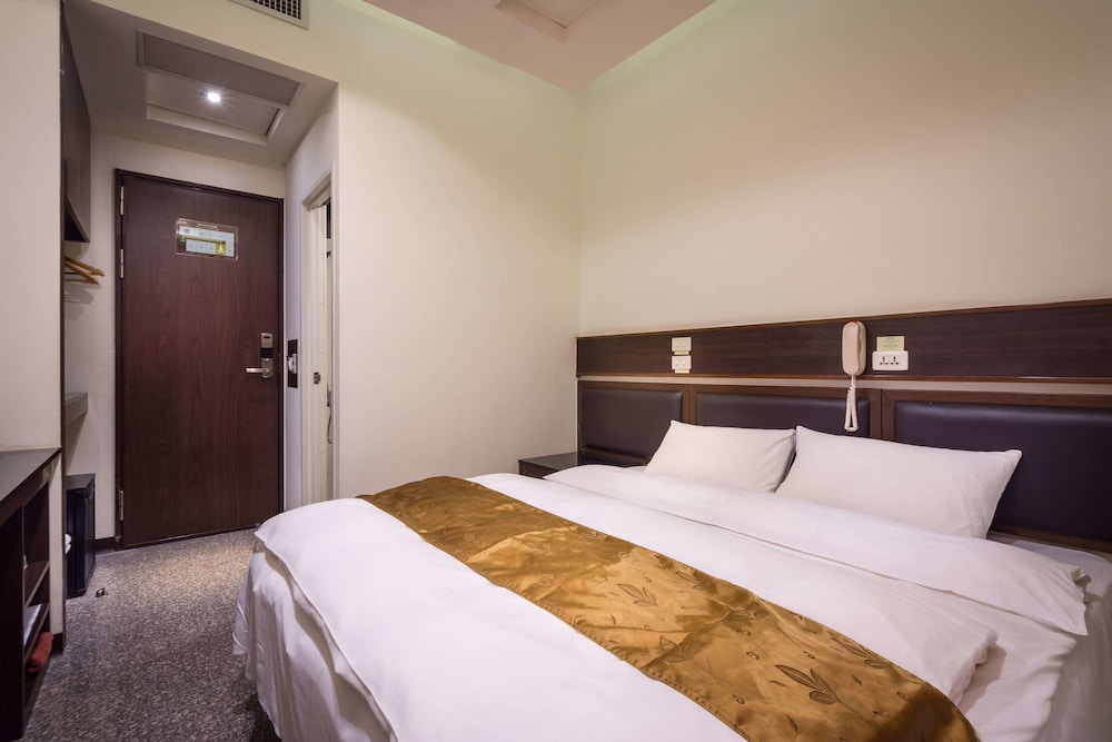 STANDARD, DOUBLE BED