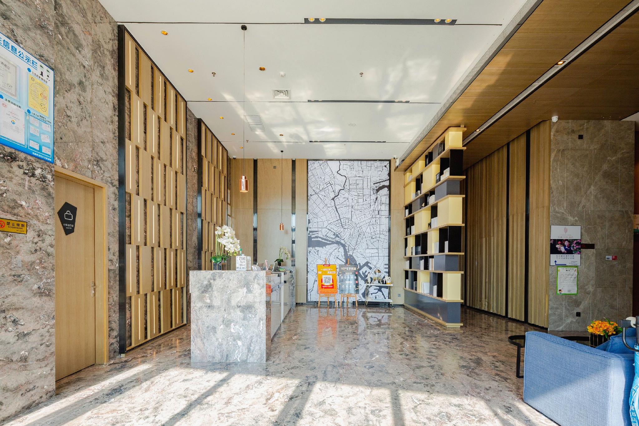 Echarm Hotel (Beihai International Passenger Transport Port Yintan) 9/42