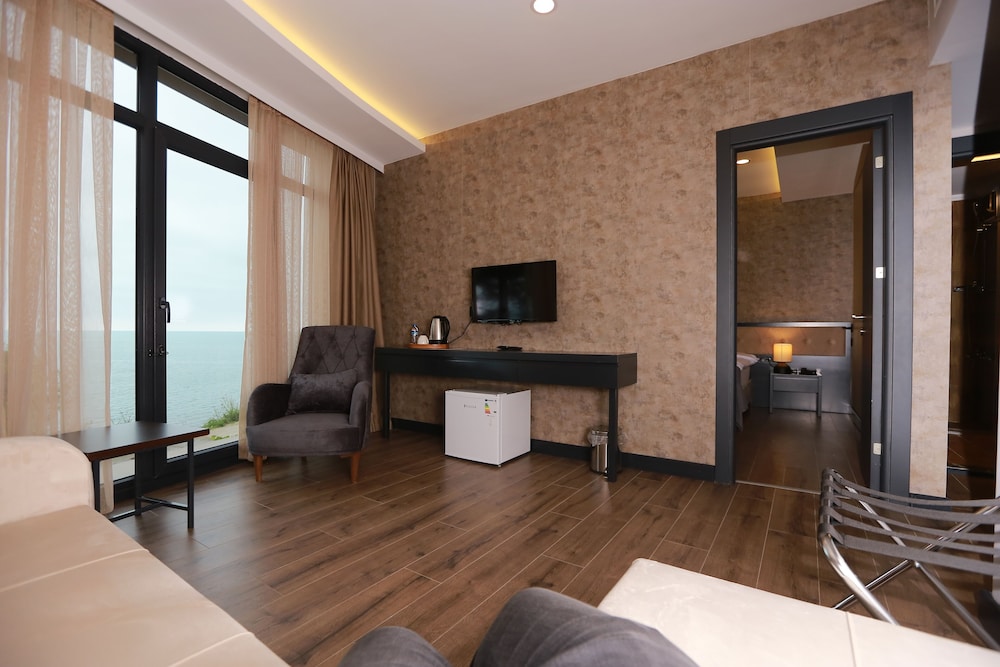 Pentahor Hotel 13/21