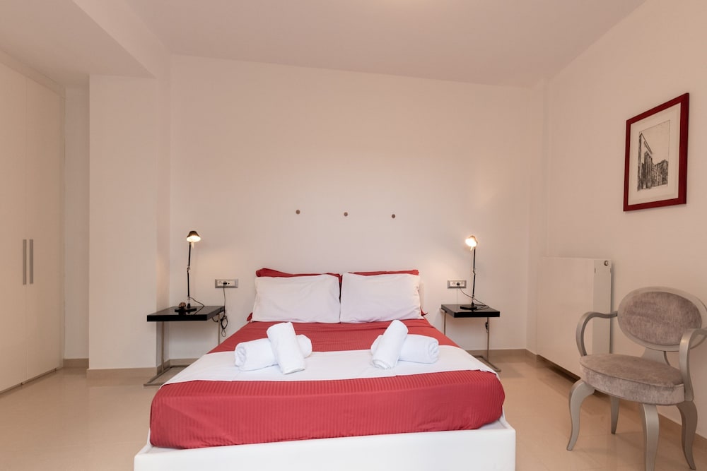 Alsus Crete Escape 7/100