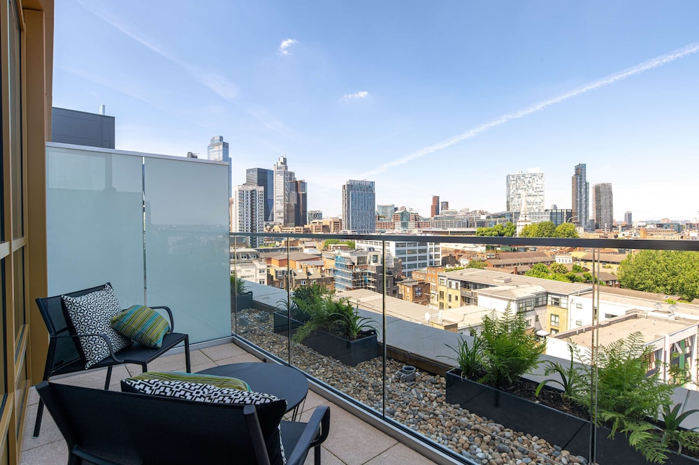 Hyatt Place London City East 55/67