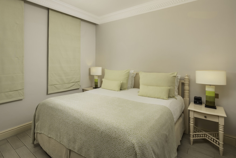 1 Bedroom, Suite, Double Bed, Golf and Sea View, 2 Sofa