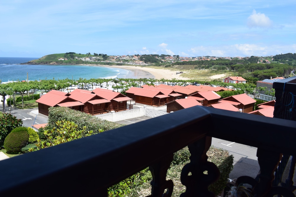 Hotel VIDA Playa Paxarinas 25/33