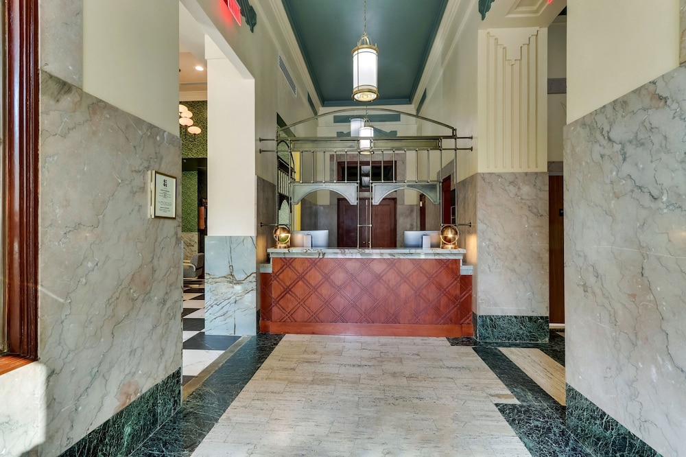 The Threefoot Hotel, Meridian, a Tribute Portfolio Hotel 8/50