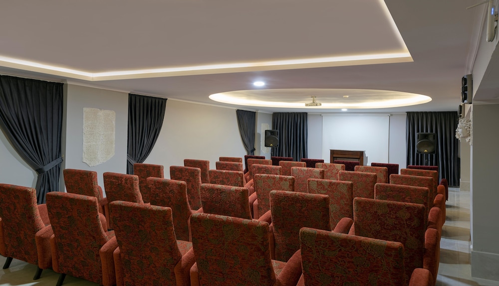 Antique Roman Palace - Adults Only Ultra All Inclusive 37/50
