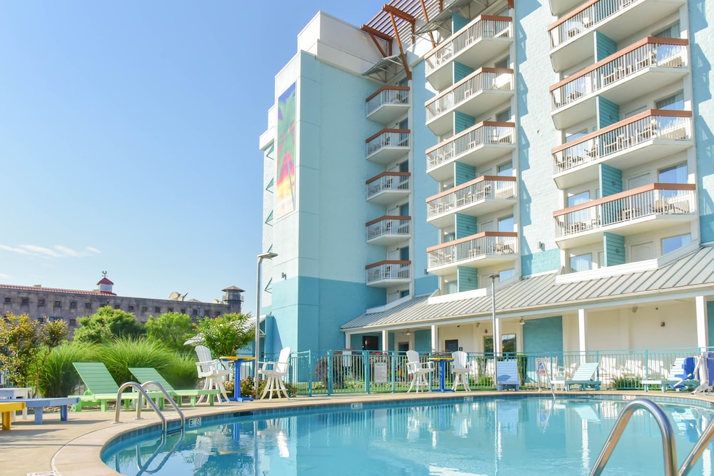 Margaritaville Island Inn 4/60