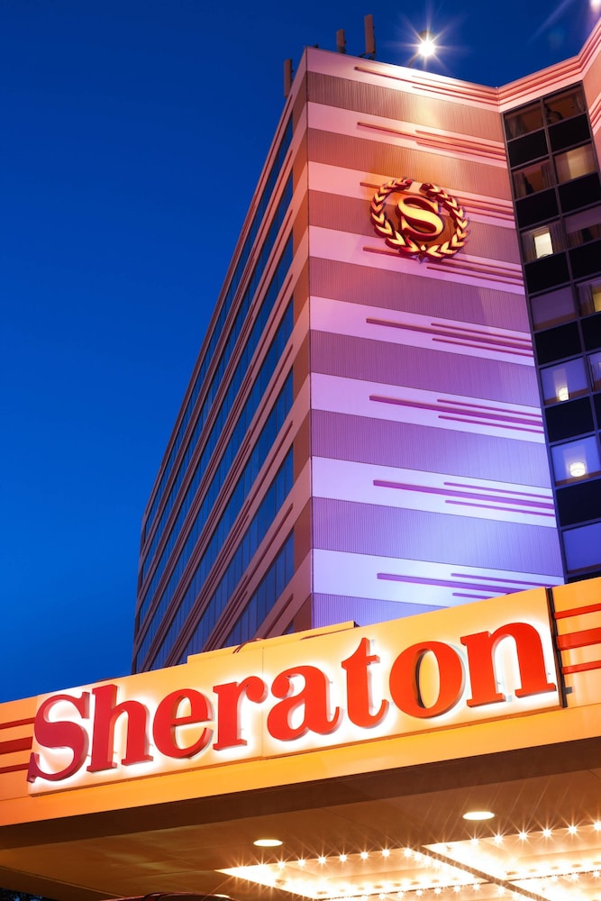 Sheraton Chicago O Hare Airport Hotel