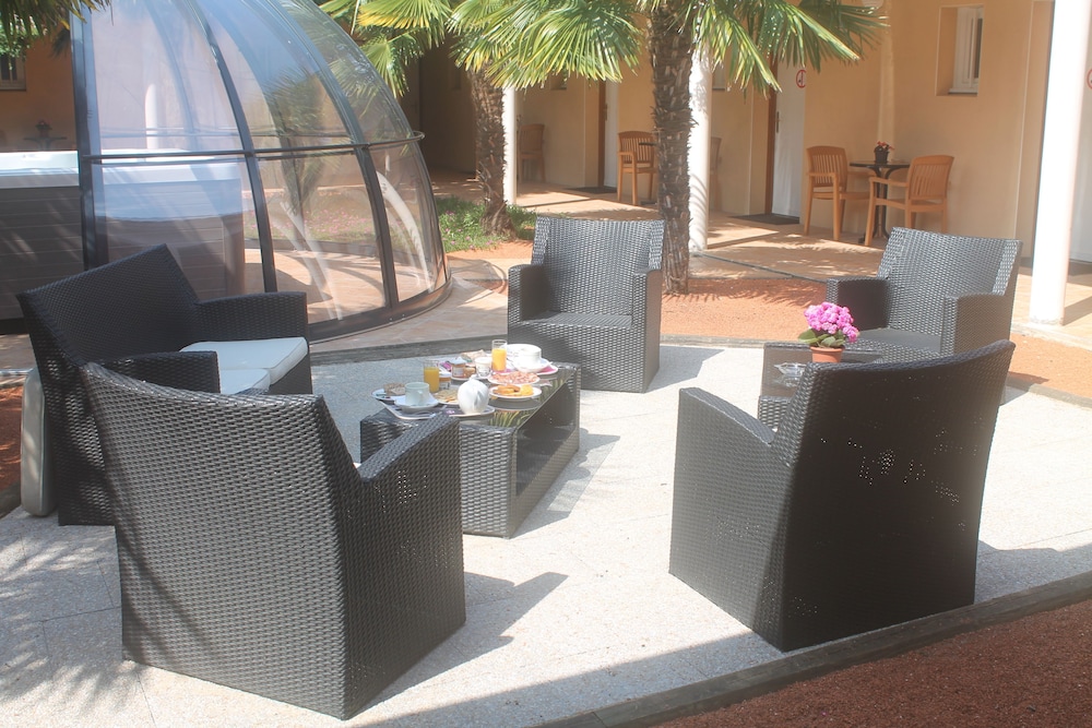 The Originals City Hotel La Closerie Nantes Nord (Inter-Hotel) 37/67