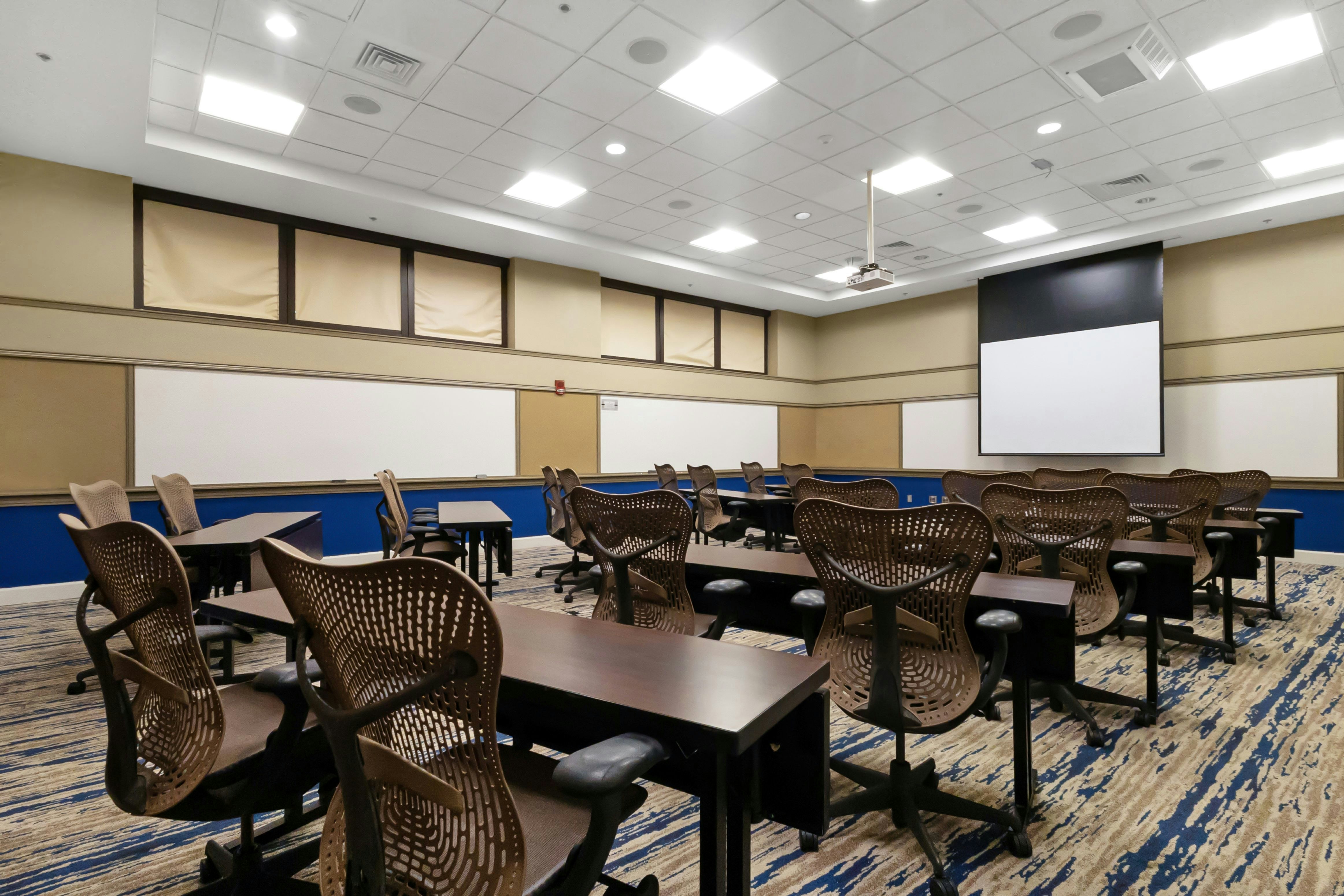 Doubletree By Hilton Hotel And Executive Meeting Center Palm Beach Gardens 44/56