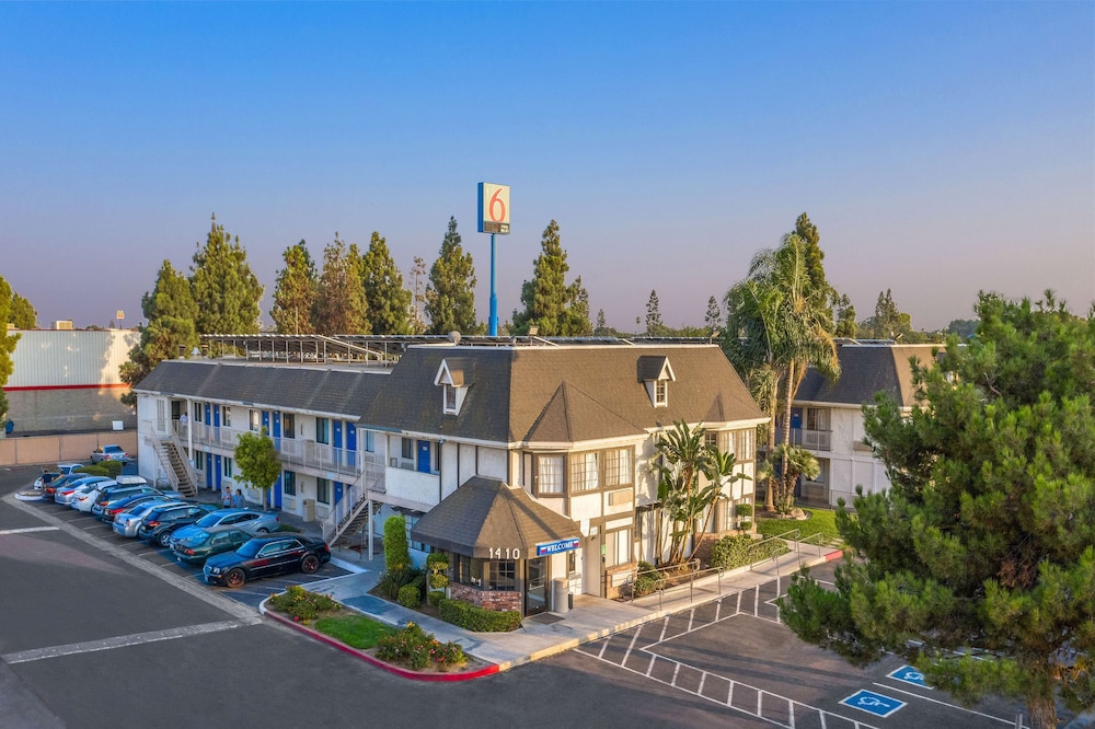 Motel6 Merced, CA - North in MERCED - CA