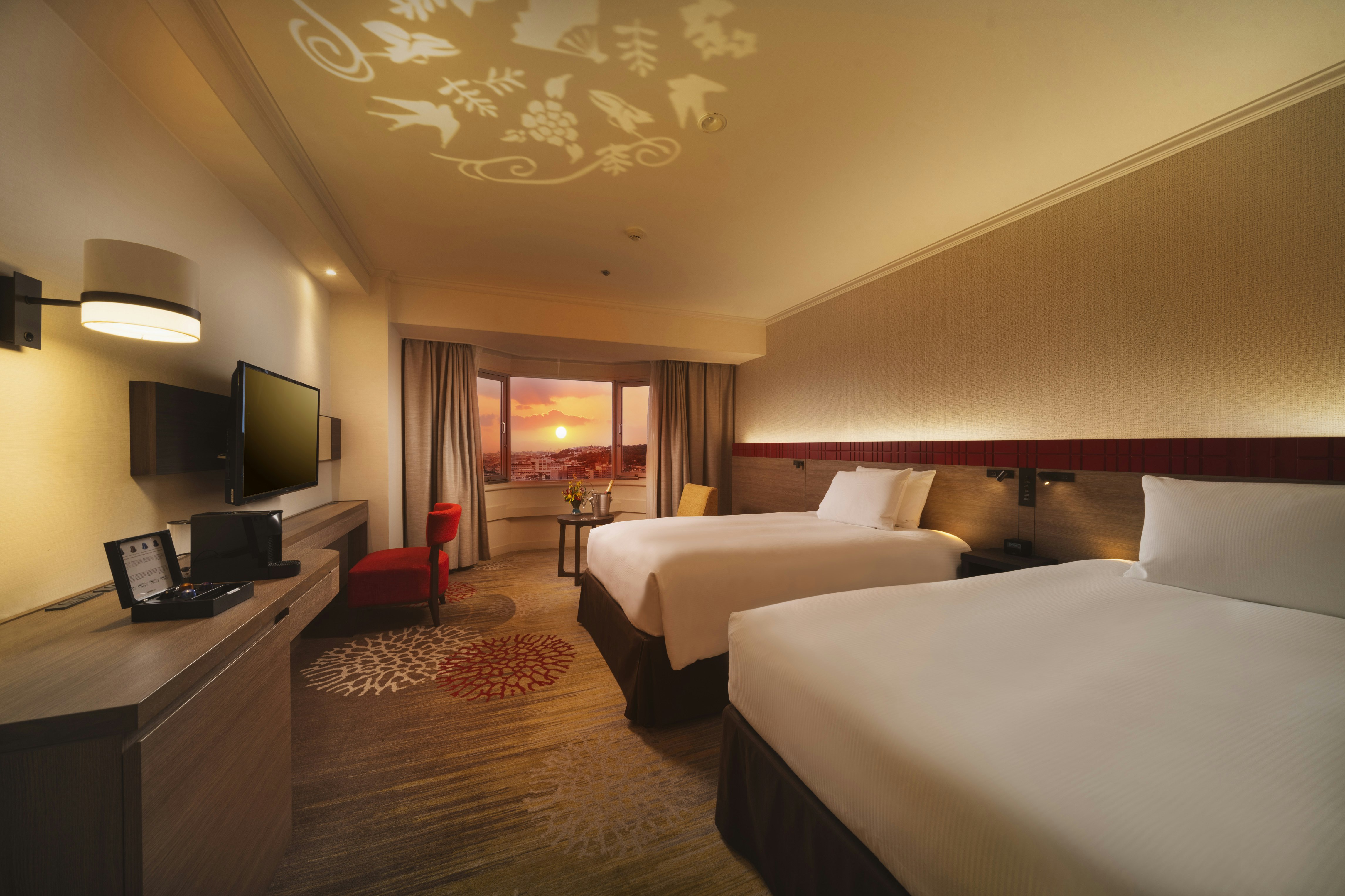 PREMIUM, DELUXE, TWIN BEDS