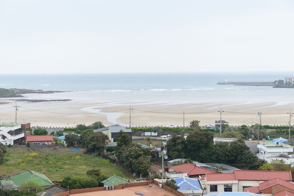 Rezion Tourist Hotel 36/44