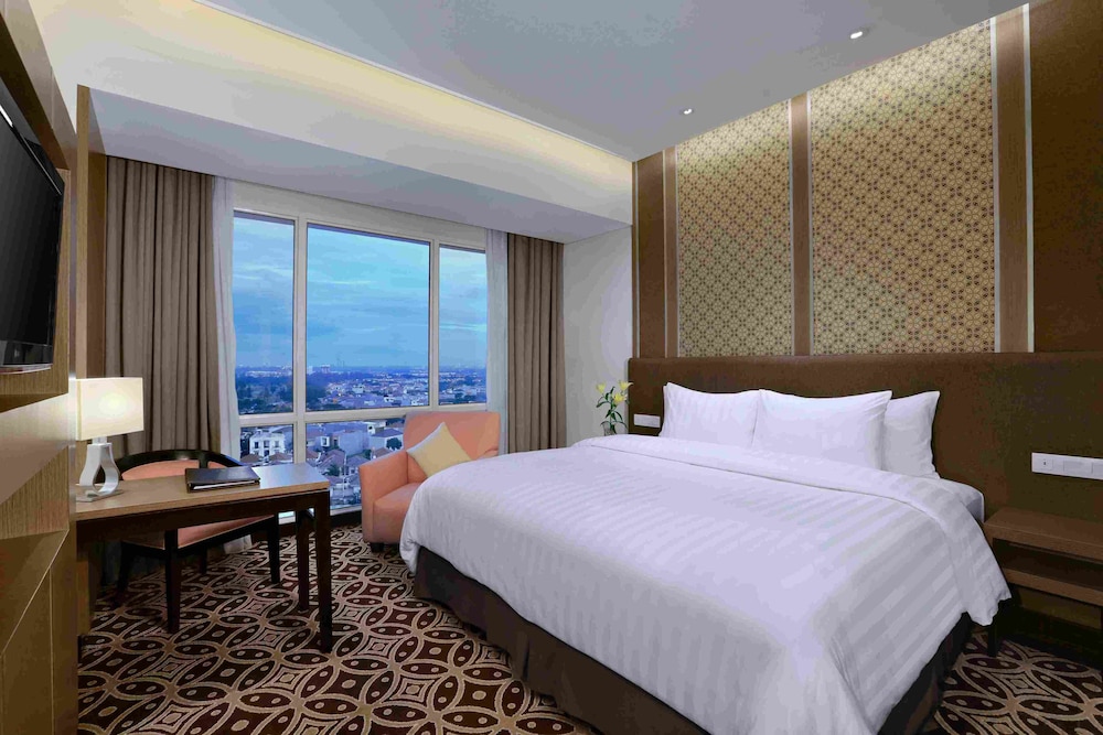 Atria Hotel Gading Serpong 12/72