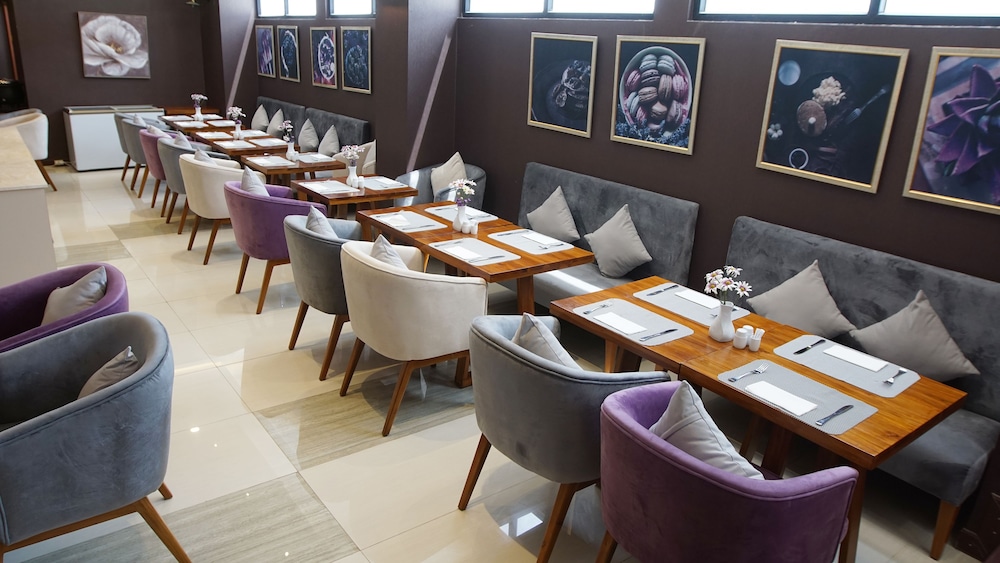 Horison Inn Alaska Simpang Lima Semarang 36/49