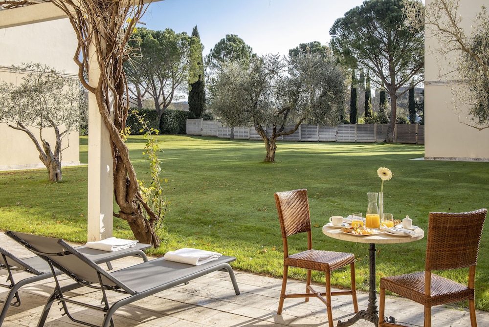 Terme Di Saturnia Spa And Golf Resort 45/85