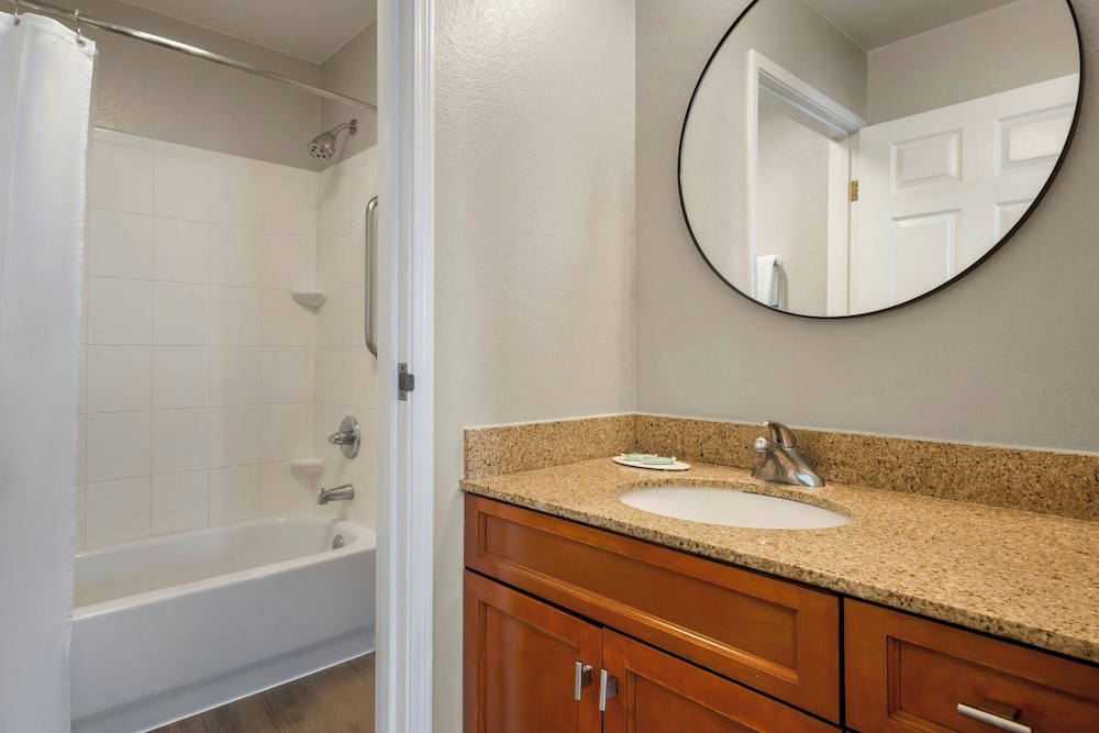 Towneplace Suites Ontario Airport 57/58