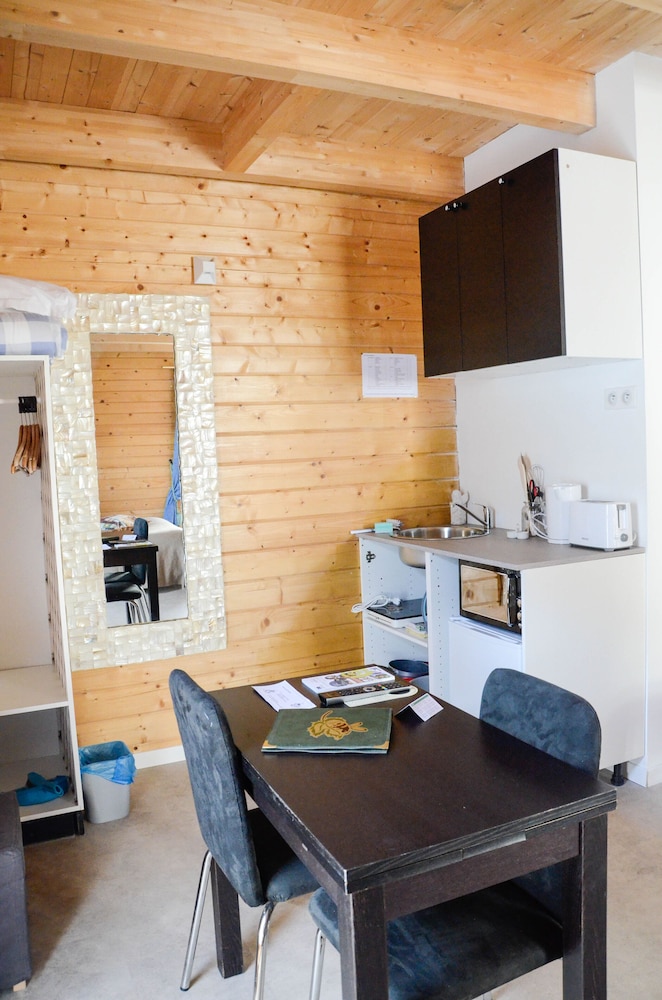 Hotel A La Villa Boucicaut 63/74
