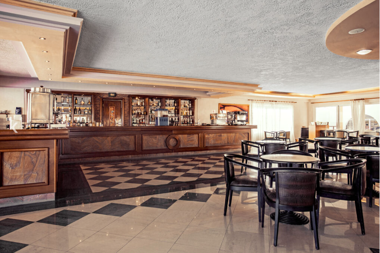 Eurovillage Achilleas Hotel 64/90