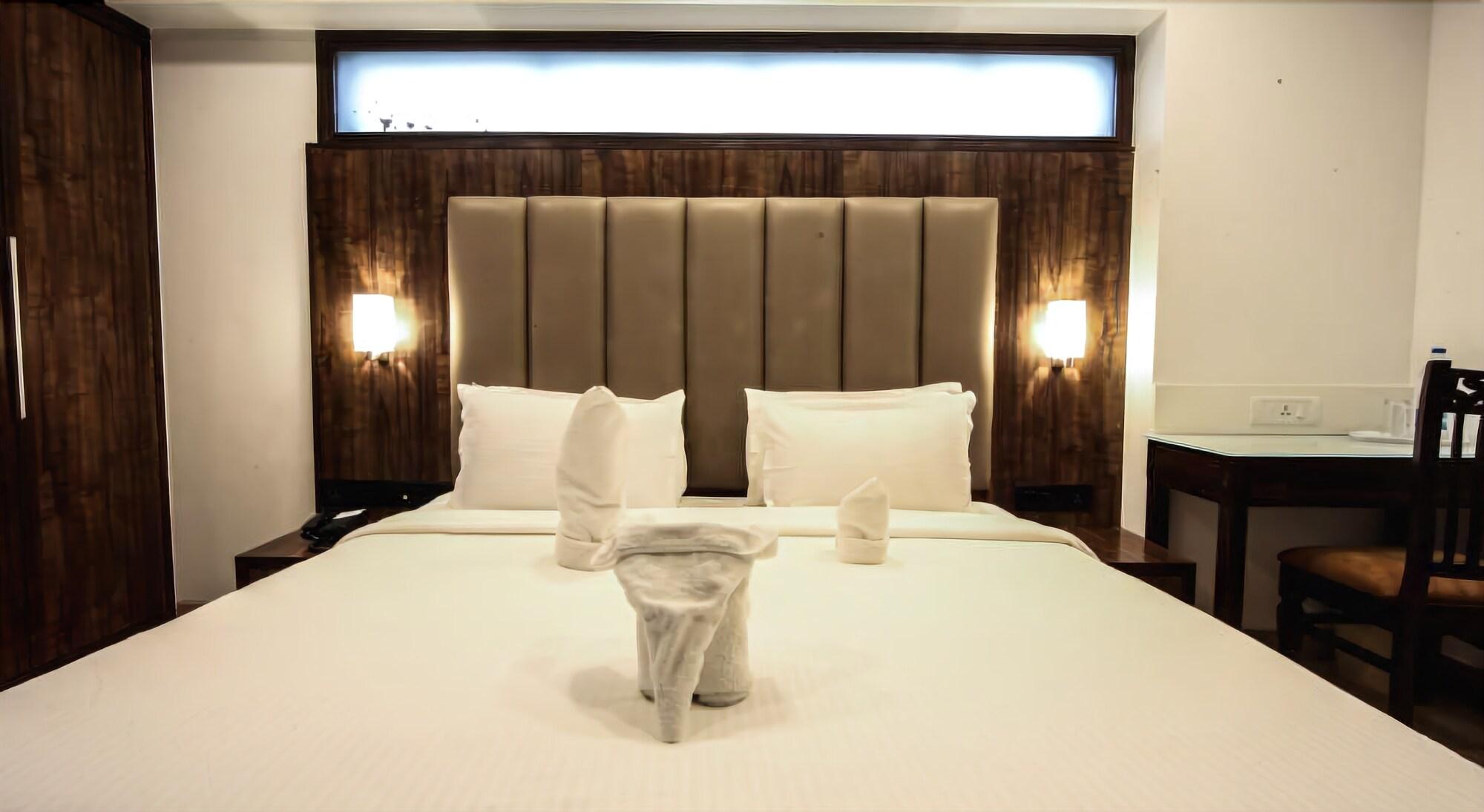 Golden Chariot The Boutique Hotel 12/26