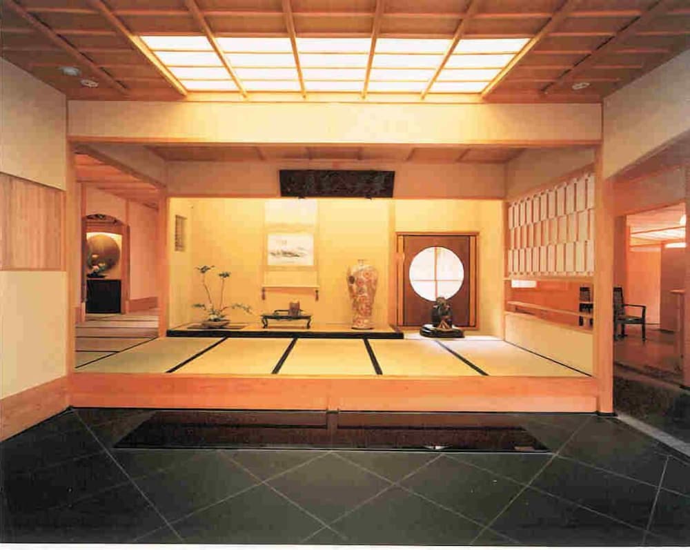Ise Todaya Ryoan 4/18