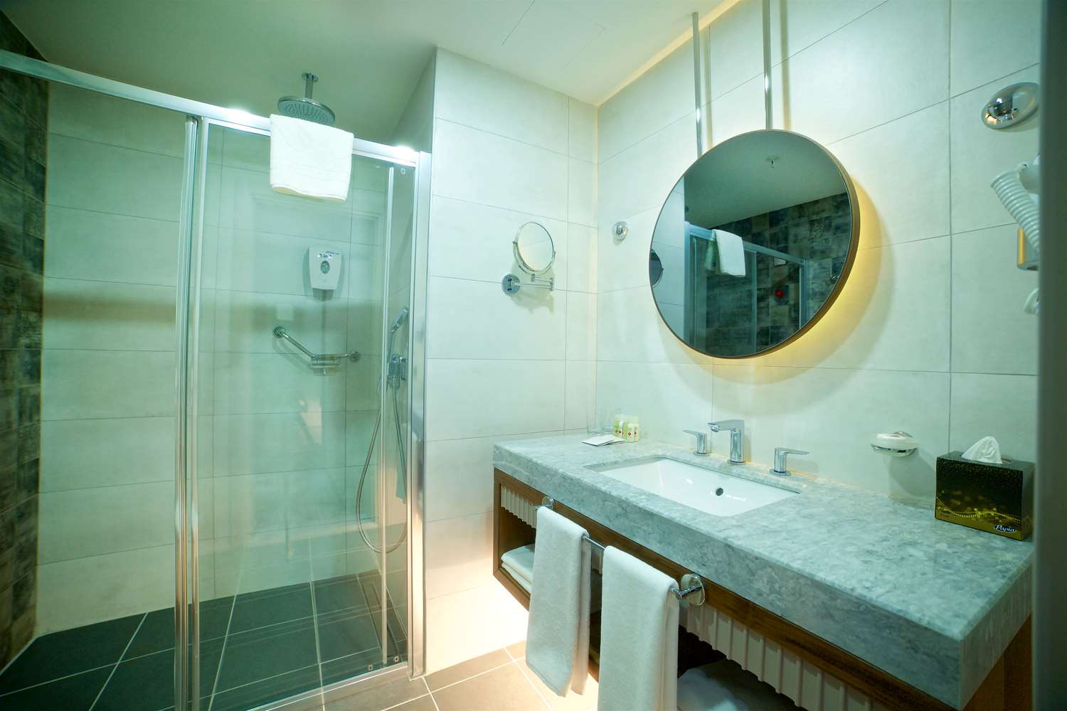 TRYP BY WYNDHAM ISTANBUL TOPKAPI 56/58