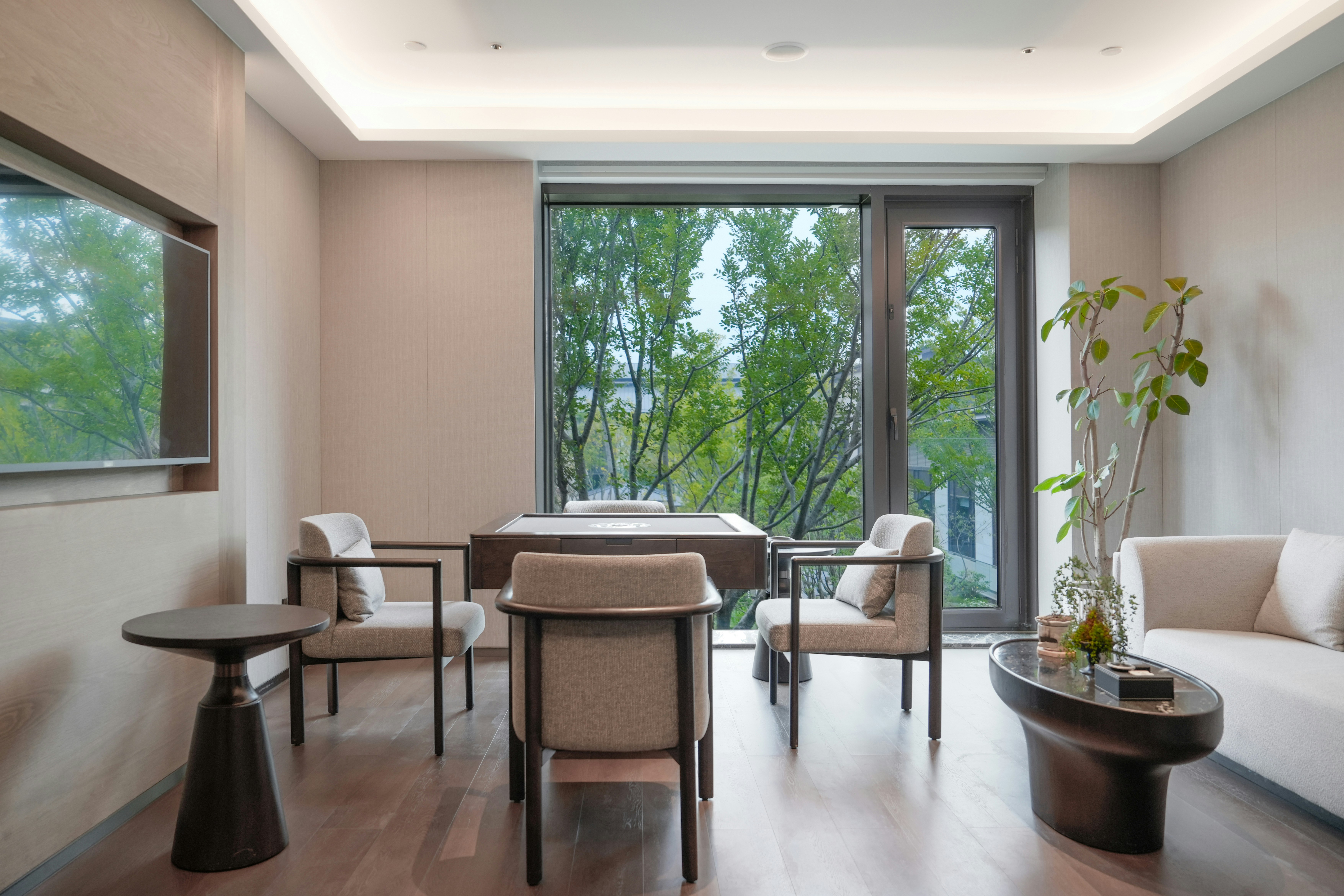 Intercontinental Xiangyang 32/50