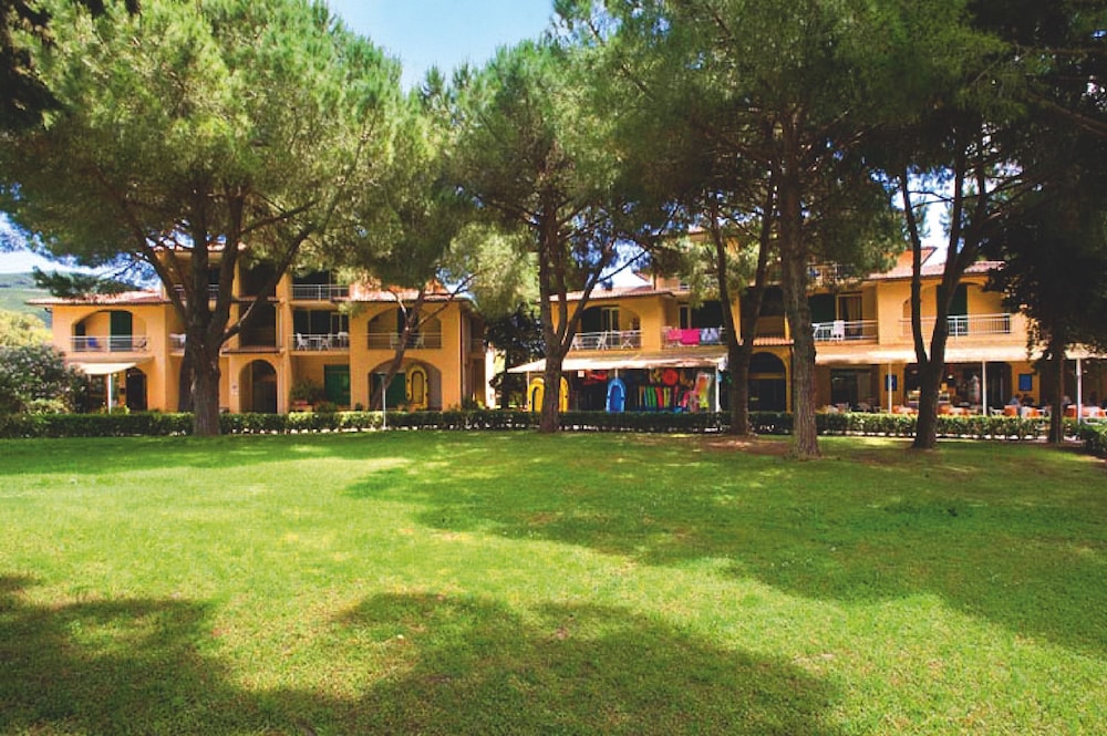 Residence Golfo Della Lacona 59/62