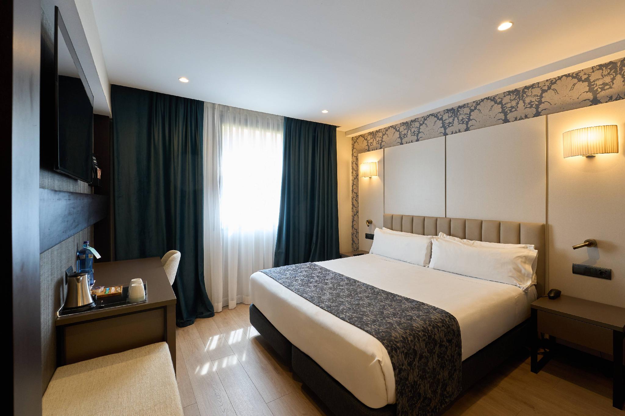 Premium Room Single Use