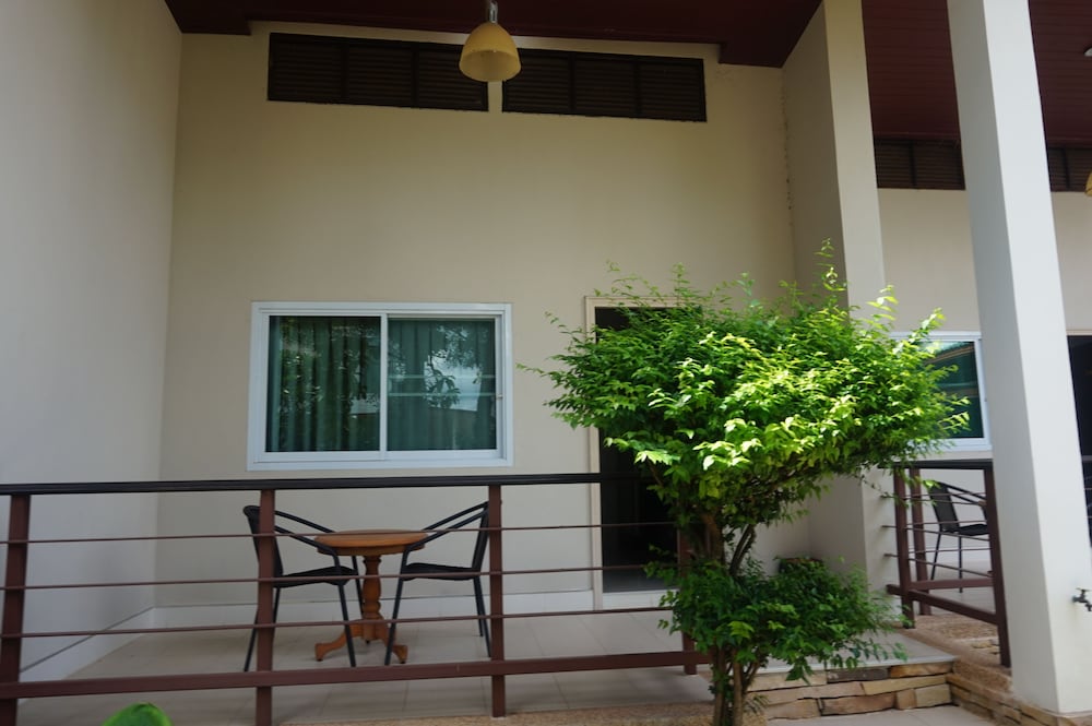 The Park Nangrong Resort 5/19
