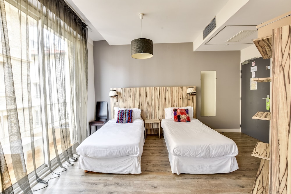 Brit Hotel Marbella 23/63