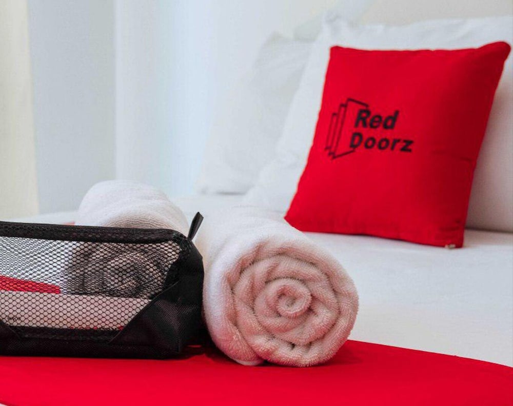 Reddoorz Edsa Pasay 25/41