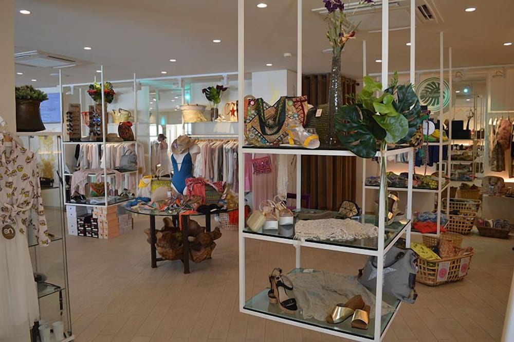 On Hotels Oceanfront Adults Designed 40/50