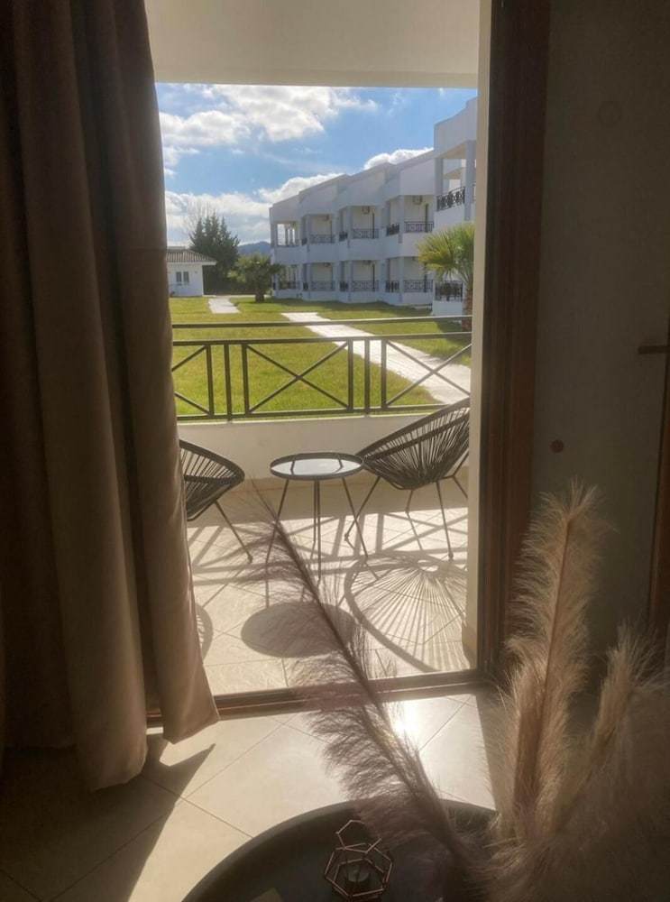 Stemma Hotel 37/68