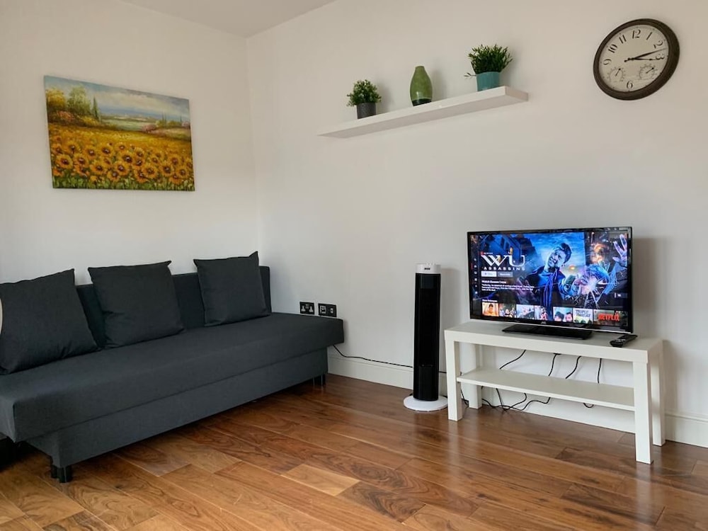 London City Gate Kings Cross St Pancras 25/50