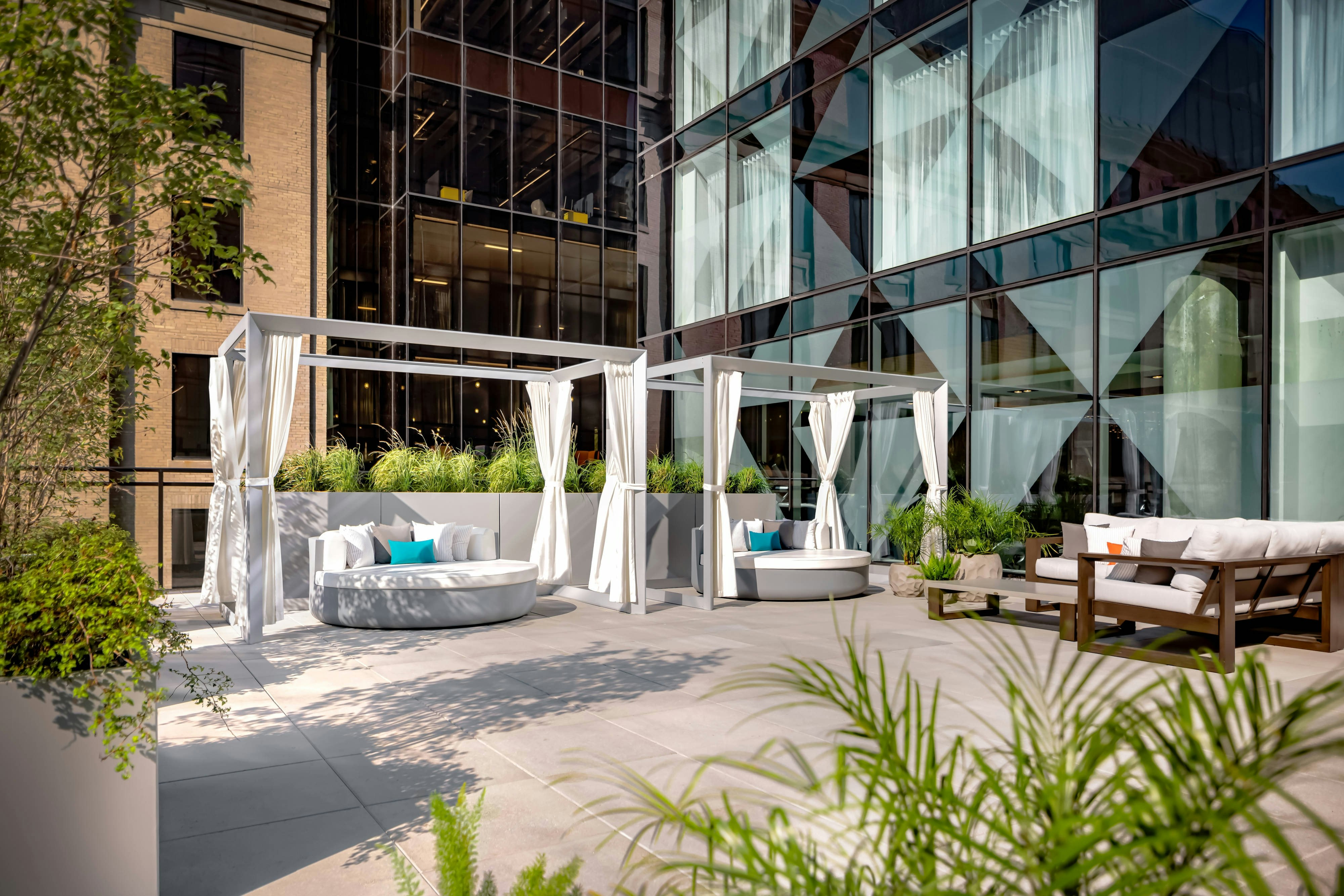 Humaniti Hotel Montreal, Autograph Collection photo4