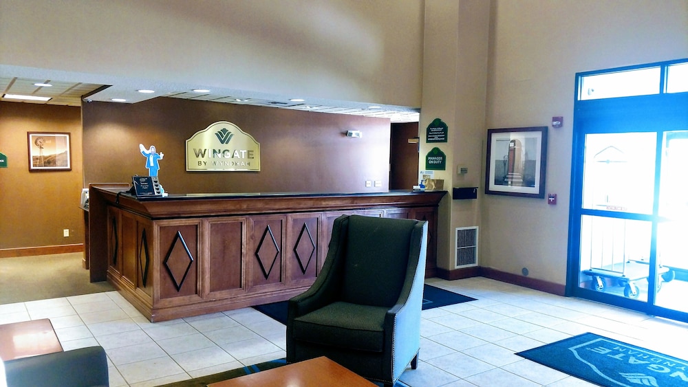 Wingate By Wyndham Gillette 4/54