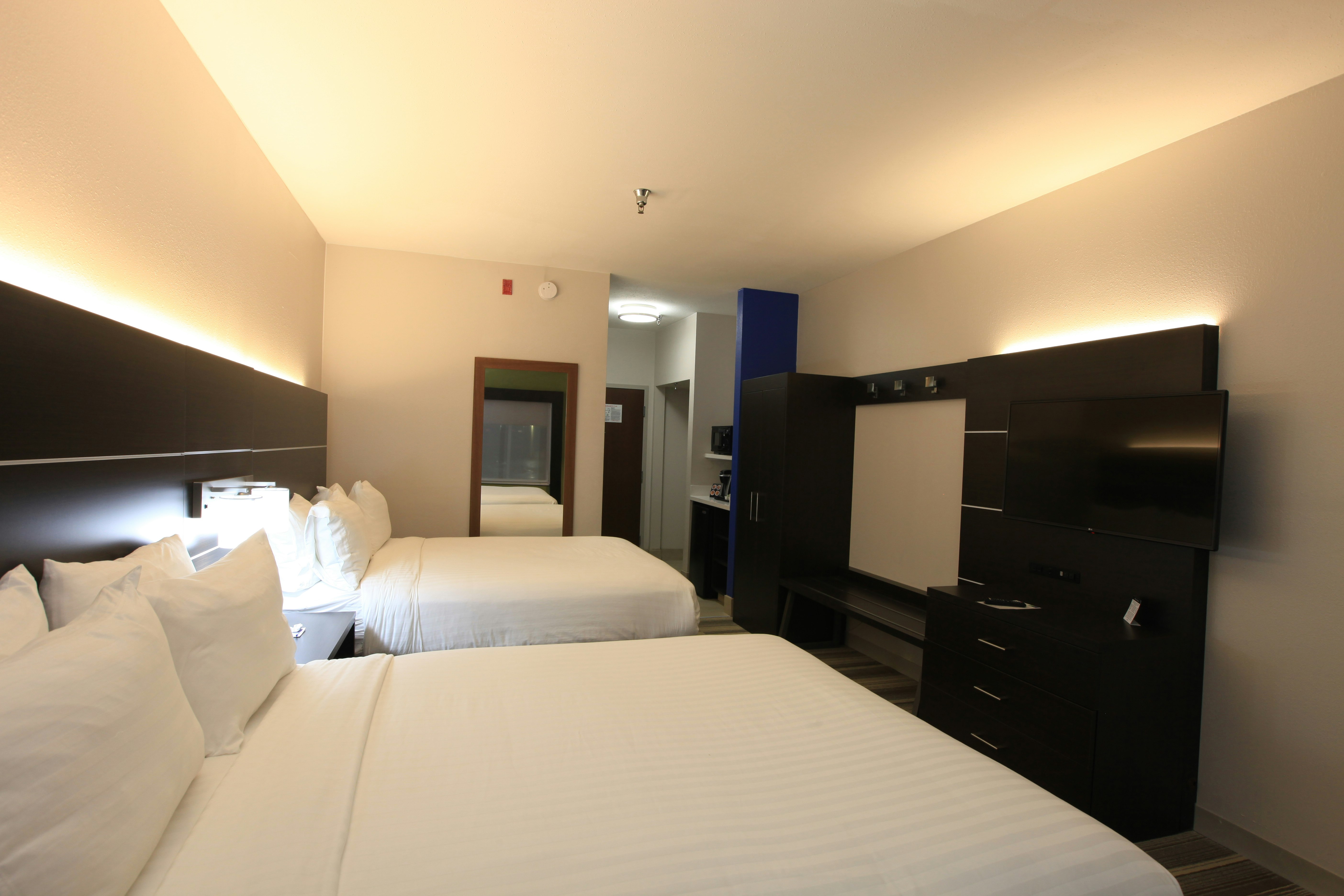 Holiday Inn Express Hotel Suites Chattanooga Hixson 21/75